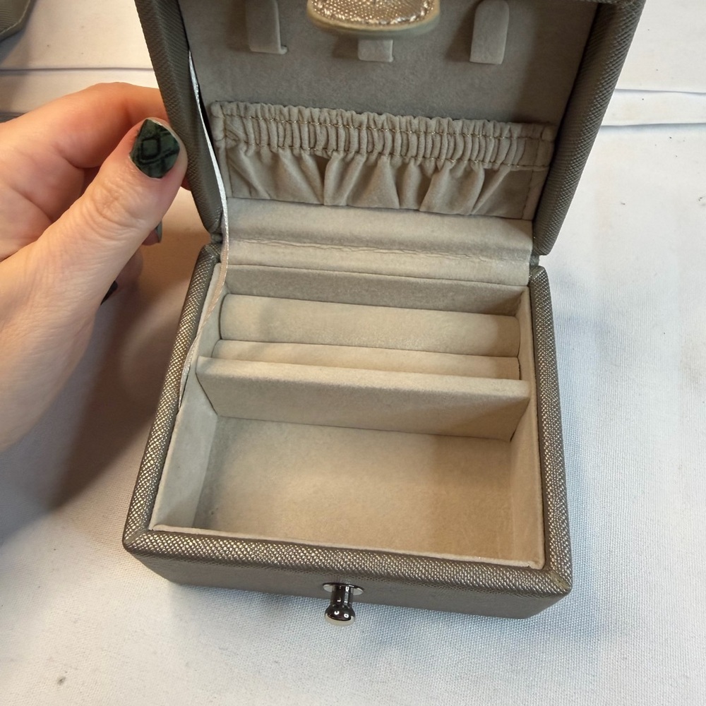 WOLF Gray Travel Jewelry Box with Ring Rolls